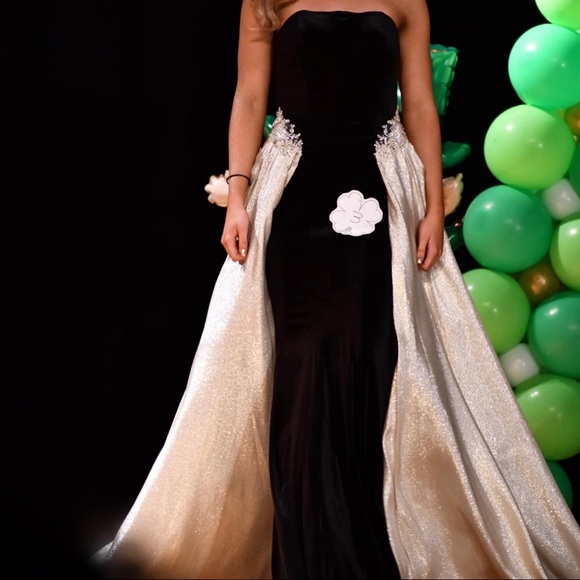 johnathan kayne pageant/prom dress! - Picture 2 of 4